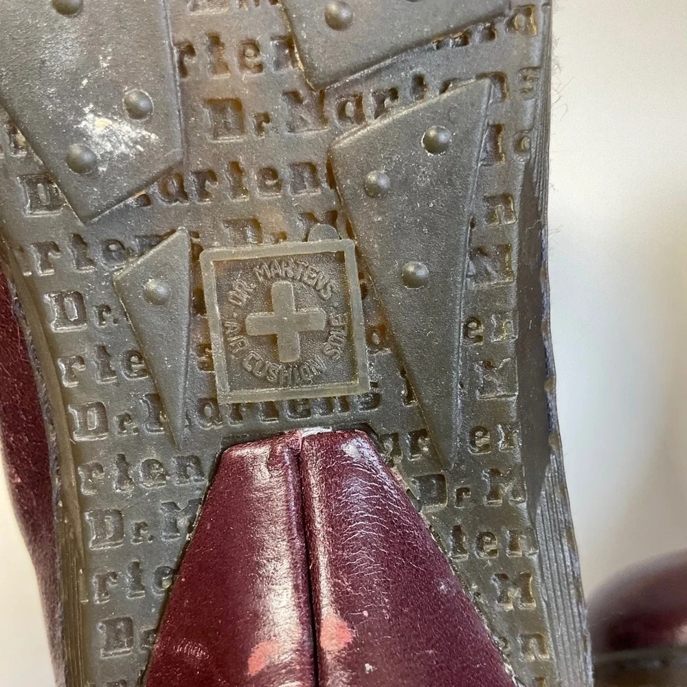Dr. Martens Jenna Dia Burgundy Leather Button Ankle Boots Womens Size 7